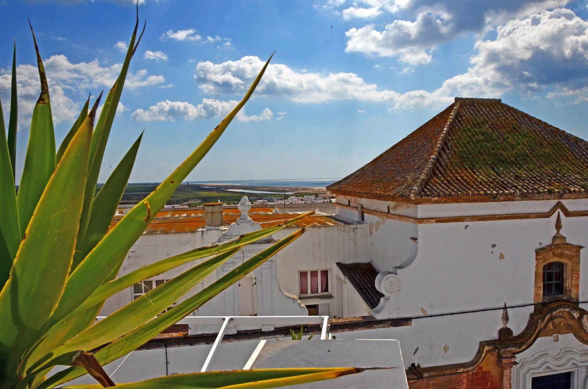קוניל דה לה פרונטרה Hostal Campito מראה חיצוני תמונה