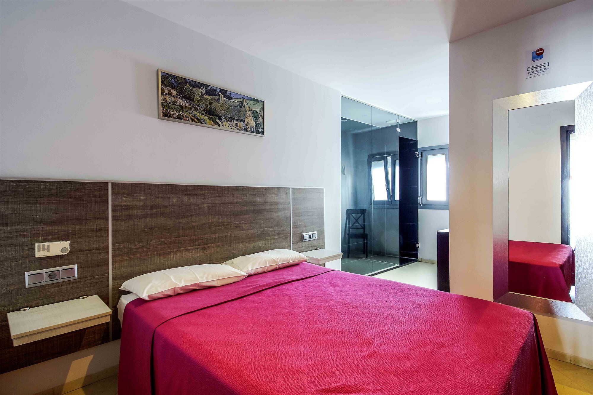 קוניל דה לה פרונטרה Hostal Campito מראה חיצוני תמונה